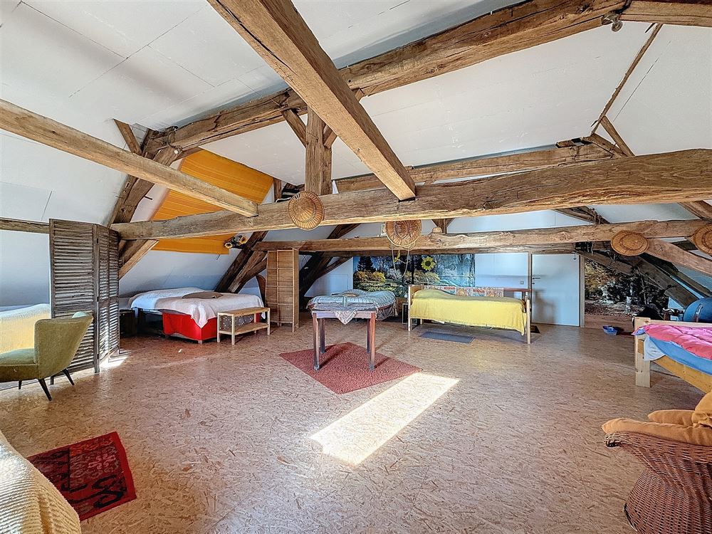 MAISON - 6 CHAMBRES - JARDIN