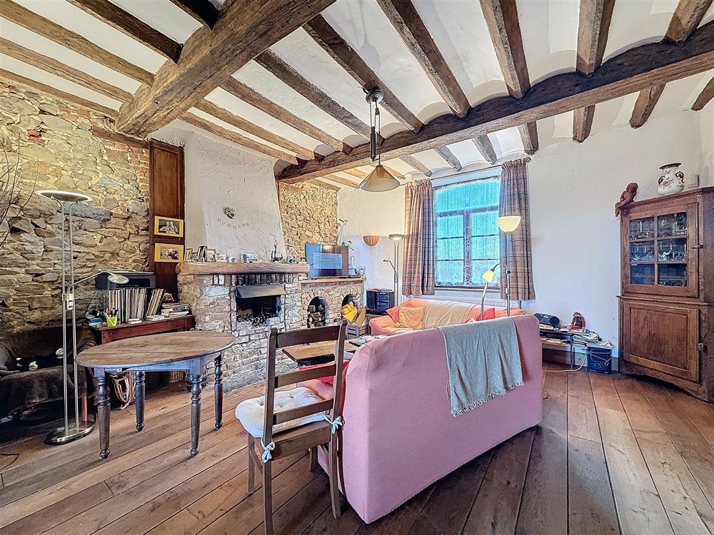 MAISON - 6 CHAMBRES - JARDIN