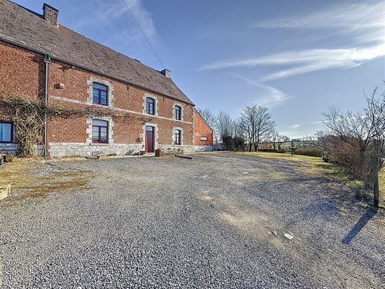 MAISON - 6 CHAMBRES - JARDIN
