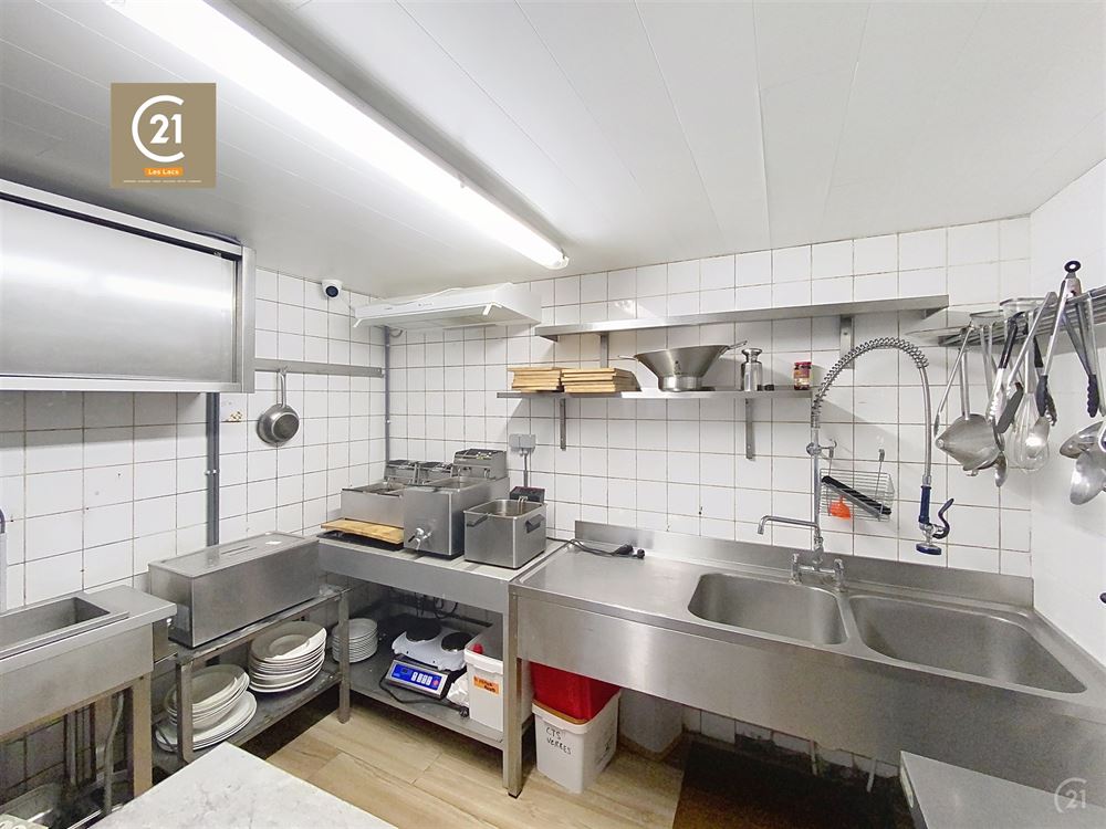 Complexe Horeca + 2 appartements + 1 logement de fonction