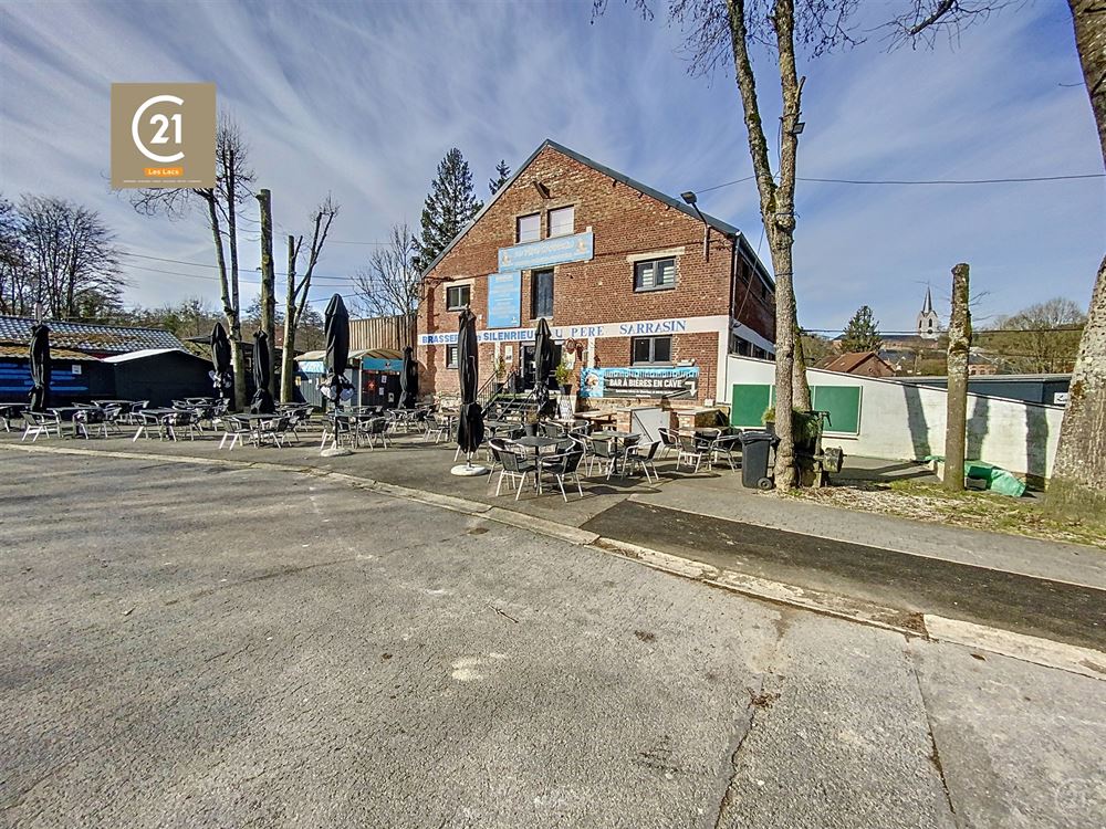 Complexe Horeca + 2 appartements + 1 logement de fonction