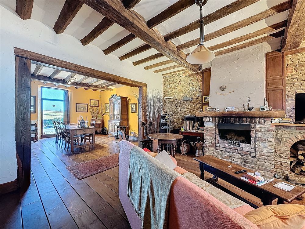 MAISON - 6 CHAMBRES - JARDIN