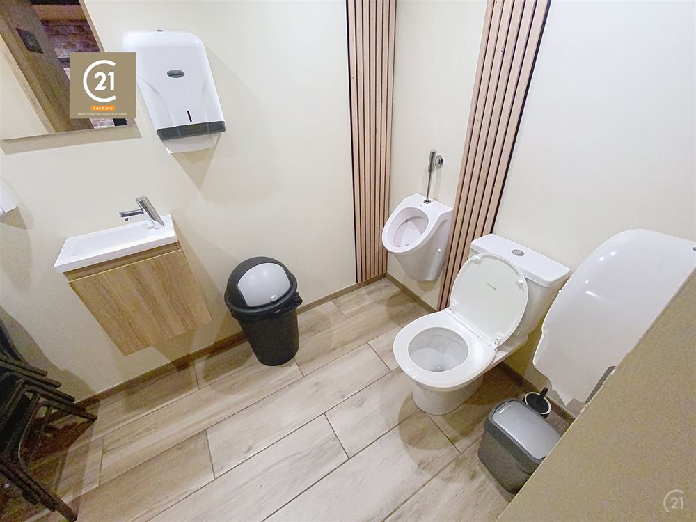 Complexe Horeca + 2 appartements + 1 logement de fonction