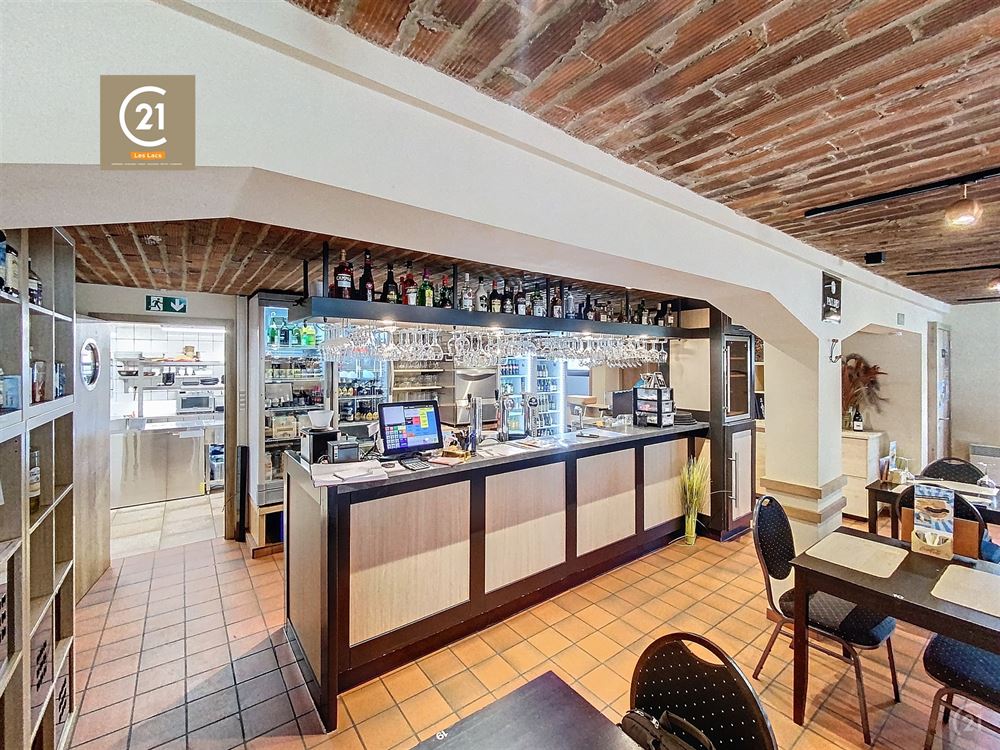 Complexe Horeca + 2 appartements + 1 logement de fonction