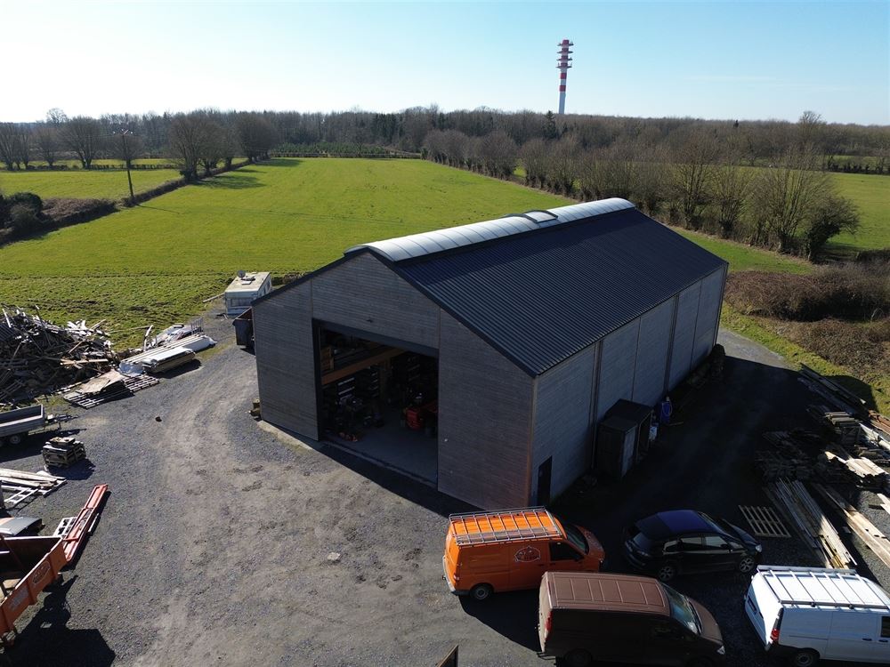 Superbe Entrepôt de 2021 pour un total de 362m² 
