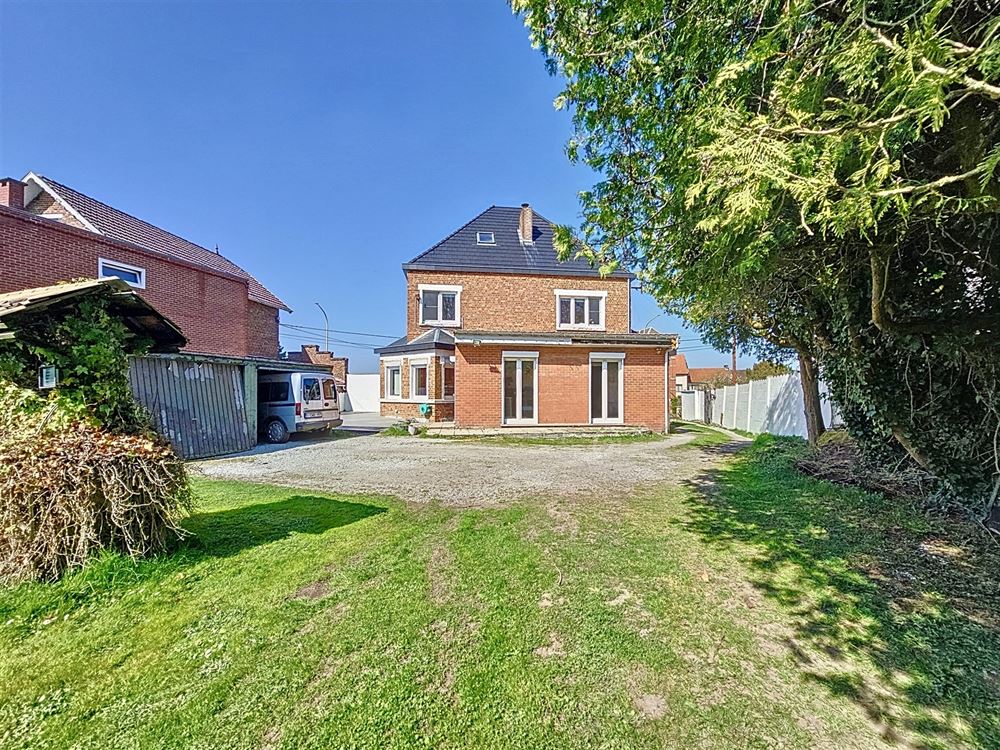 UNE OPPORTUNITE RARE DANS UN CADRE PAISIBLE ET RECHERCHE