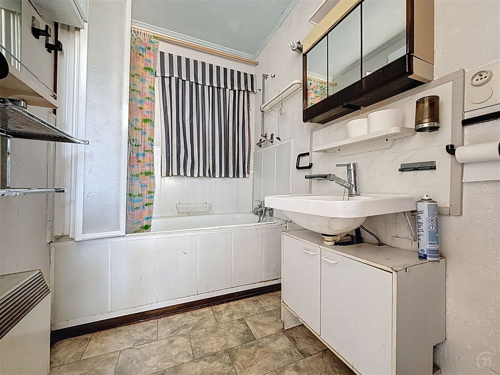 JOLI CHALET 2 CHAMBRES SUR PARCELLE ARBORÉE DE 3,53 ARES