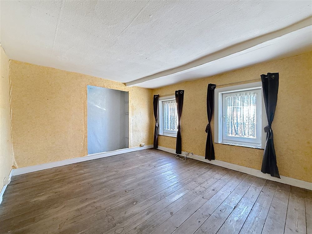 JOLIE MAISON 3 CHAMBRES À RÉNOVER PROCHE DU CENTRE DE SIVRY