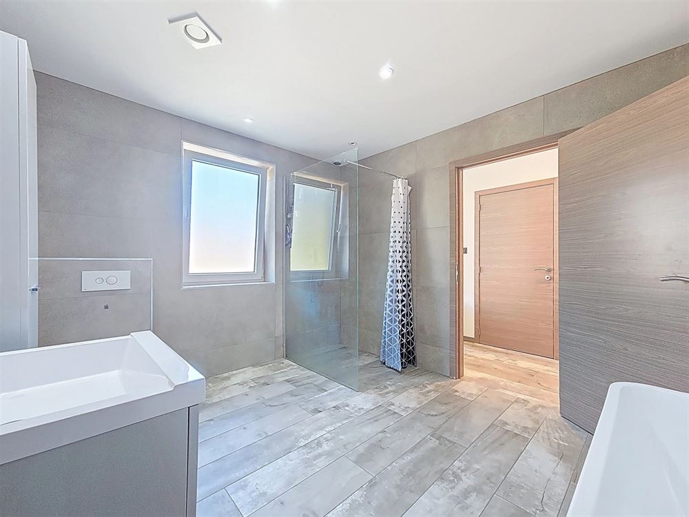 Maison- Garage - Jardin - PEB B