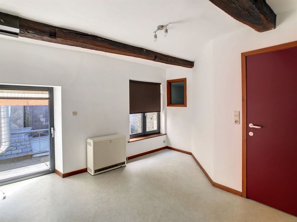 IMMEUBLE DE RAPPORT COMPOSE D'UNE SURFACE COMMERCI