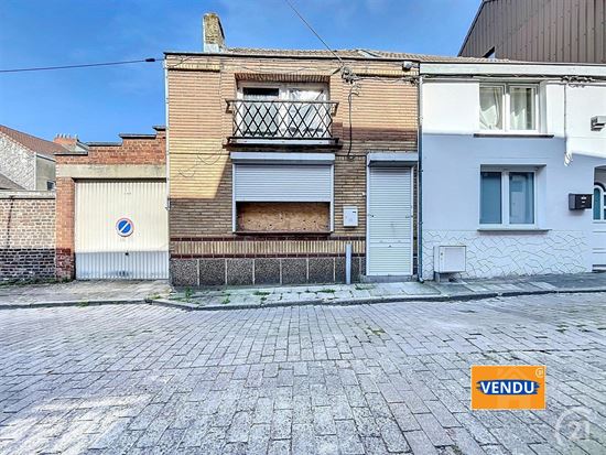 Maison à rénover entièrement – Belle opportunité !