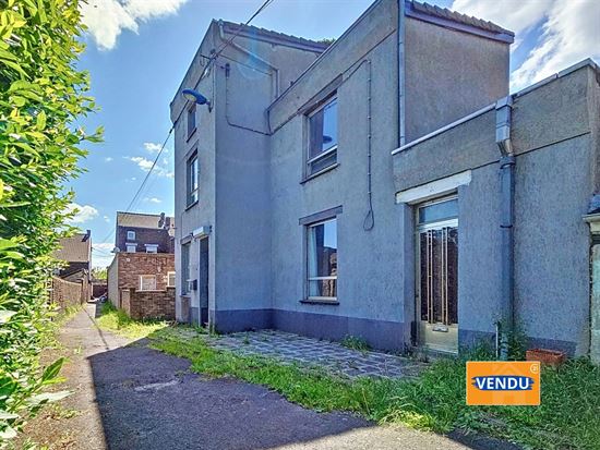 MAISON - JARDIN NON ATTENANT - GRENIER AMENAGEABLE