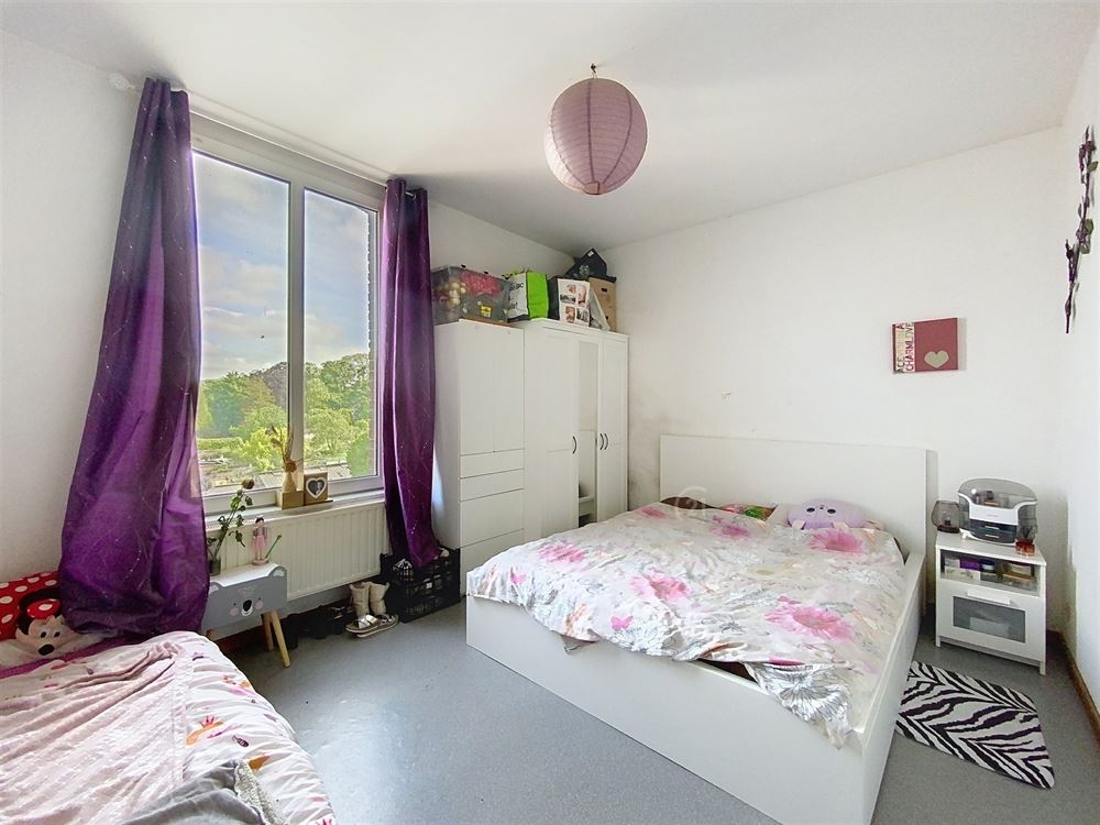 IMMEUBLE DE RAPPORT SUR LA PLACE DE METTET