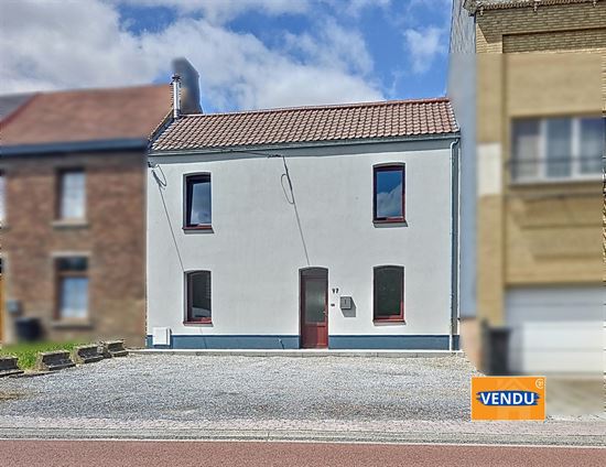 JOLIE MAISON - JARDIN - PAKING - REMISE AMENAGEABLE