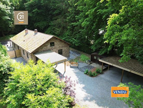 SUPERBE VILLA 3 CHAMBRES NICHÉE EN PLEINE NATURE - 2 SDB - SAUNA