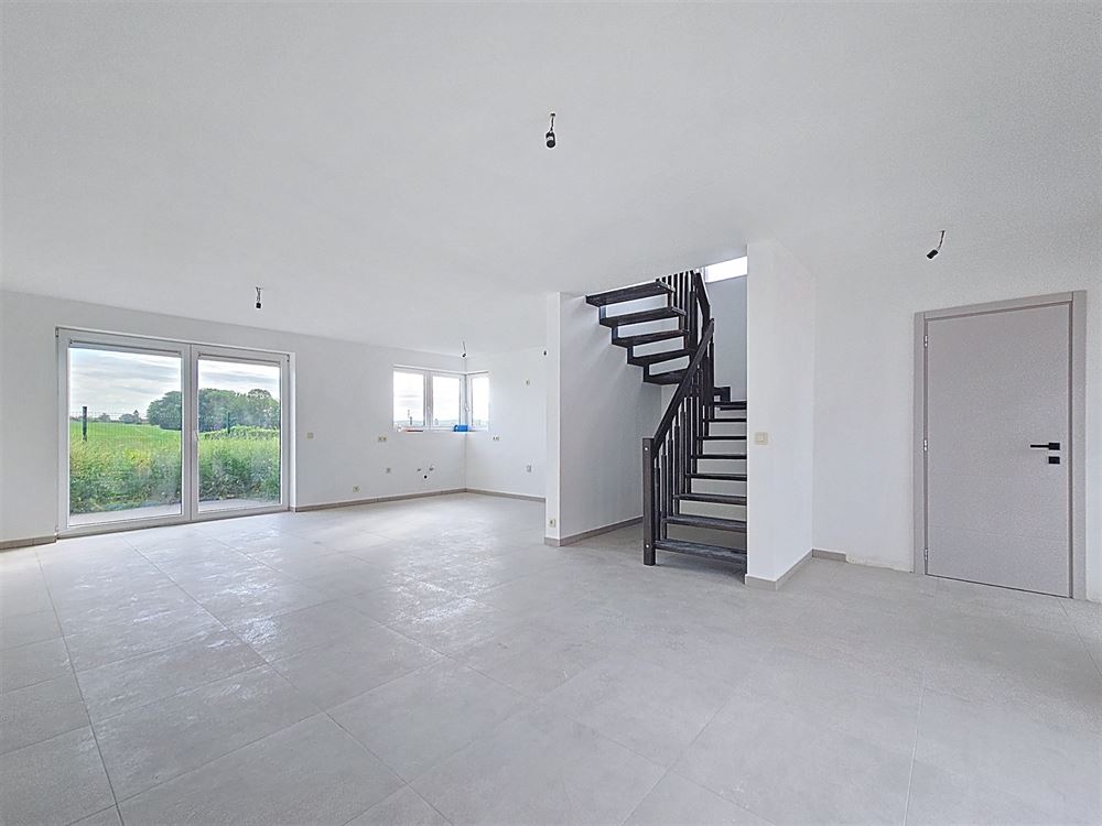 MAISON NEUVE - GARAGE - JARDIN - GRENIER AMENAGEABLE