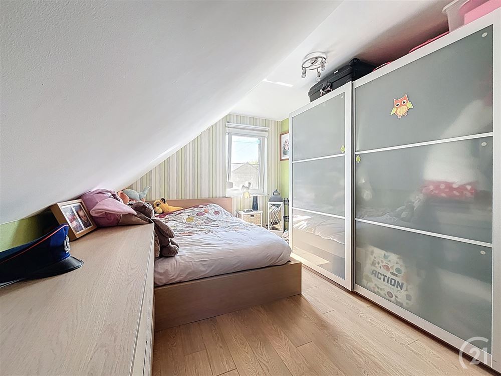 SUPERBE VILLA - 3 CHAMBRES - GARAGE - JARDIN