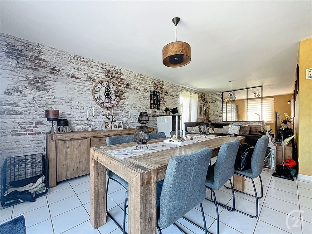 SUPERBE VILLA - 3 CHAMBRES - GARAGE - JARDIN