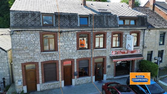 BELLE MAISON A RAFRAICHIR - 3 CHAMBRES - PARKING - COUR