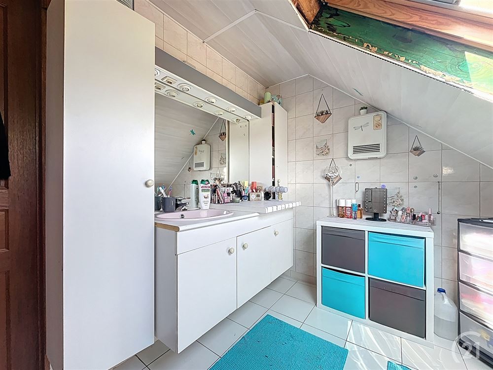 SUPERBE VILLA - 3 CHAMBRES - GARAGE - JARDIN