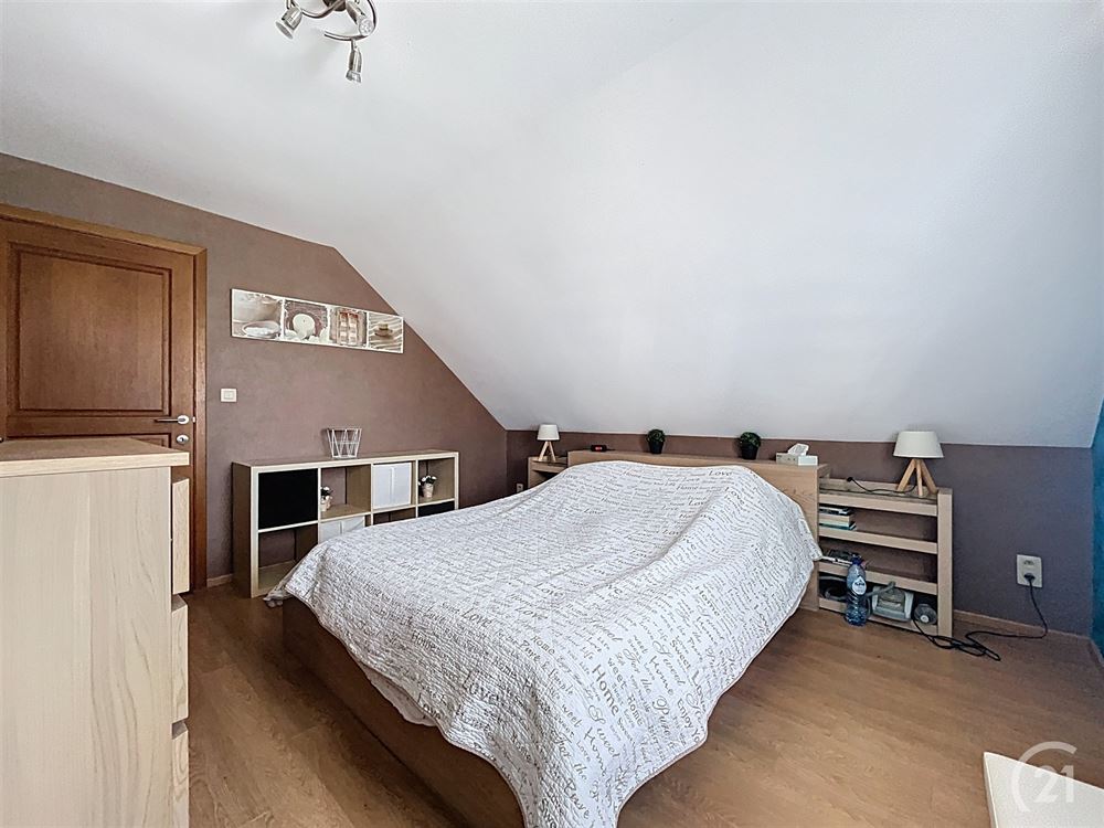 SUPERBE VILLA - 3 CHAMBRES - GARAGE - JARDIN