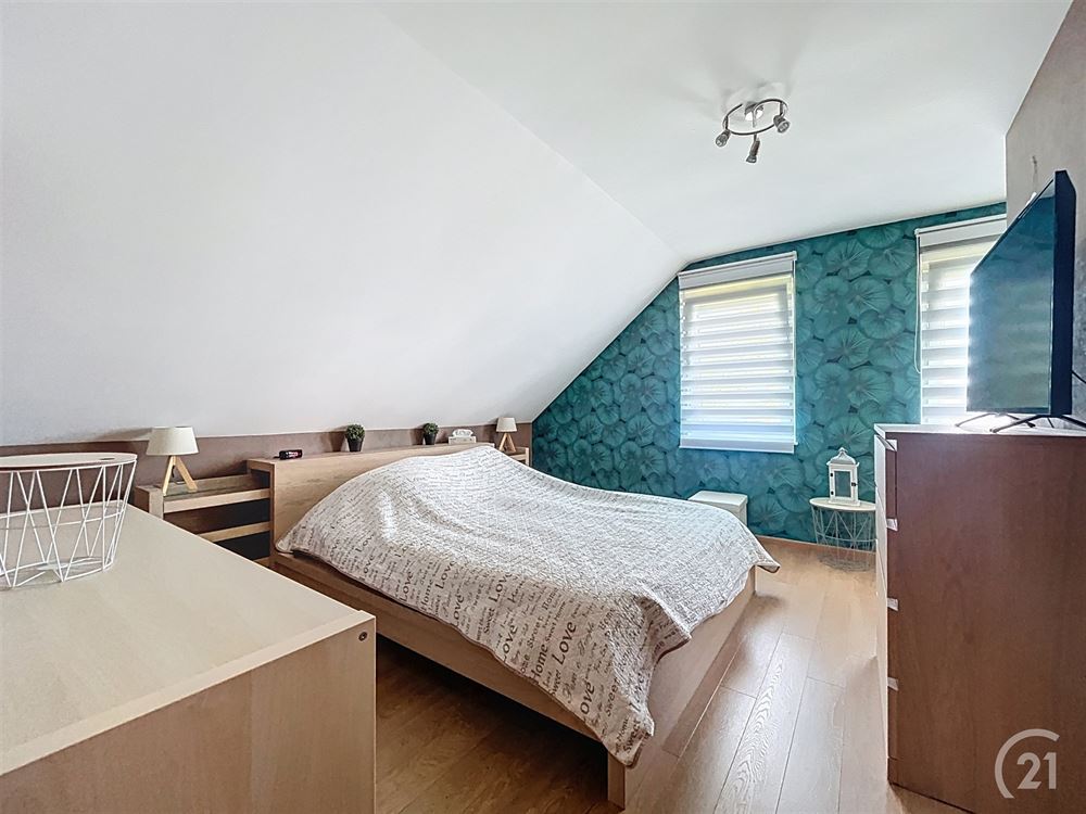 SUPERBE VILLA - 3 CHAMBRES - GARAGE - JARDIN