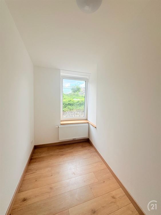 JOLIE MAISON ENTIEREMENT RENOVEE