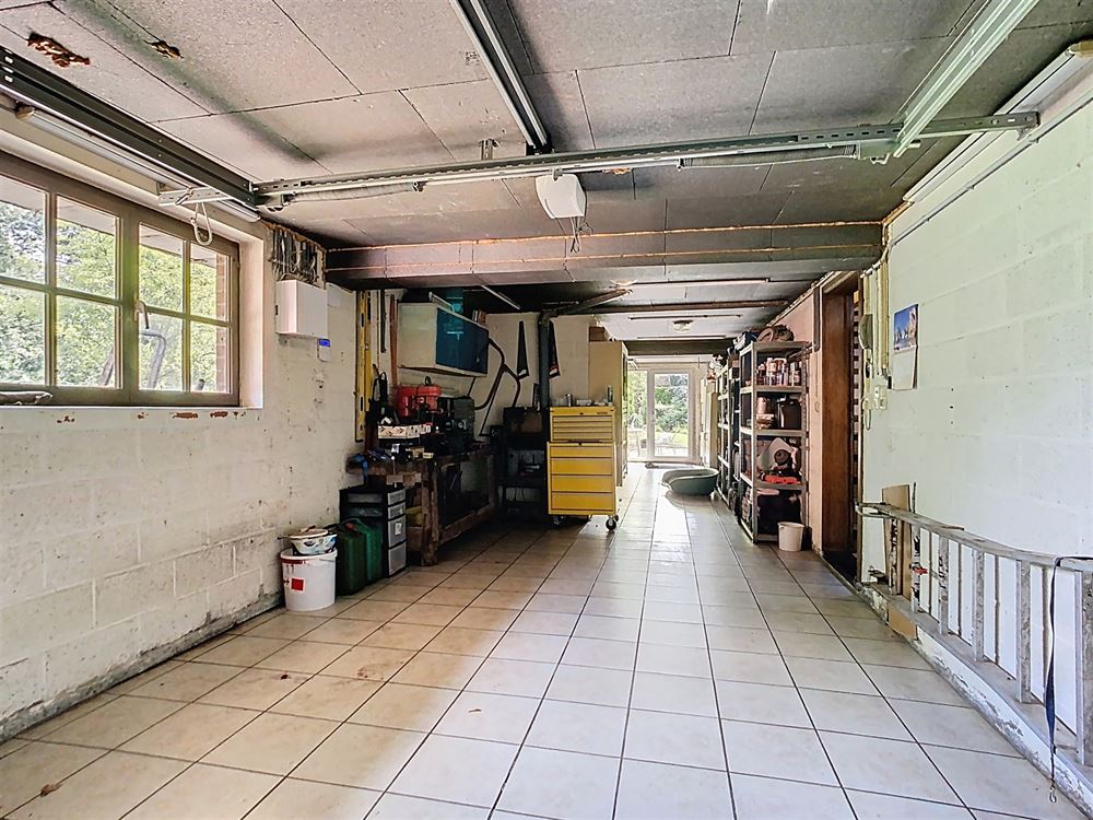 VILLA 4 CHAMBRES, PISCINE, TERRAIN DE TENNIS