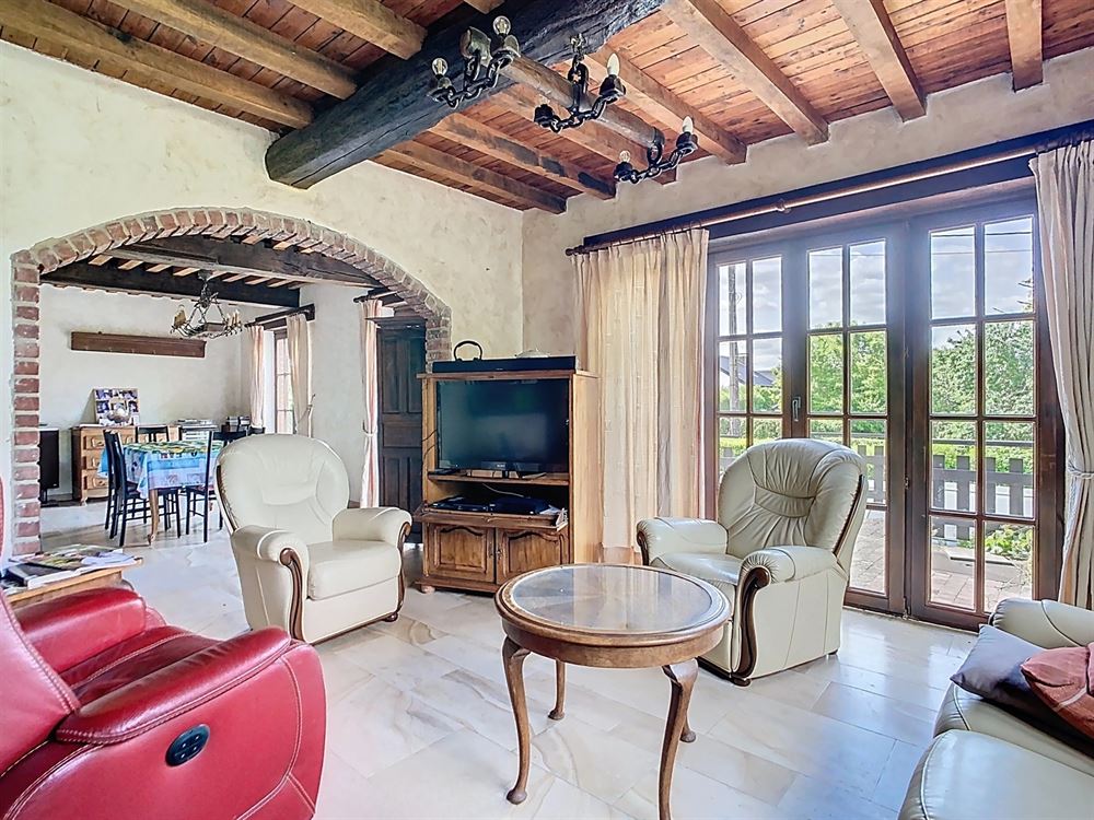 VILLA 4 CHAMBRES, PISCINE, TERRAIN DE TENNIS