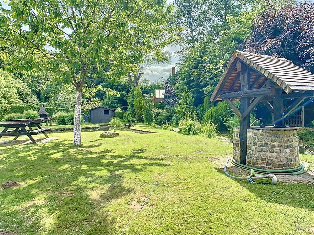 VILLA 4 CHAMBRES, PISCINE, TERRAIN DE TENNIS