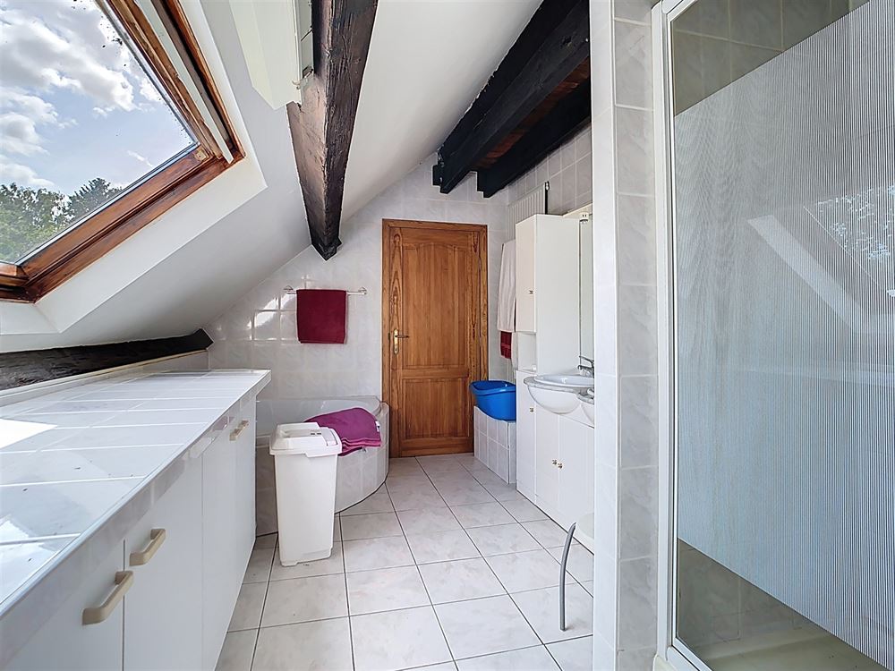 VILLA 4 CHAMBRES, PISCINE, TERRAIN DE TENNIS