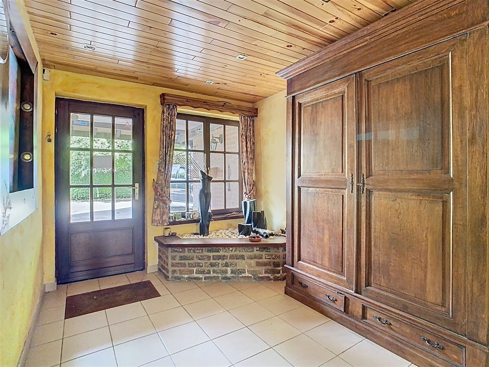 VILLA 4 CHAMBRES, PISCINE, TERRAIN DE TENNIS