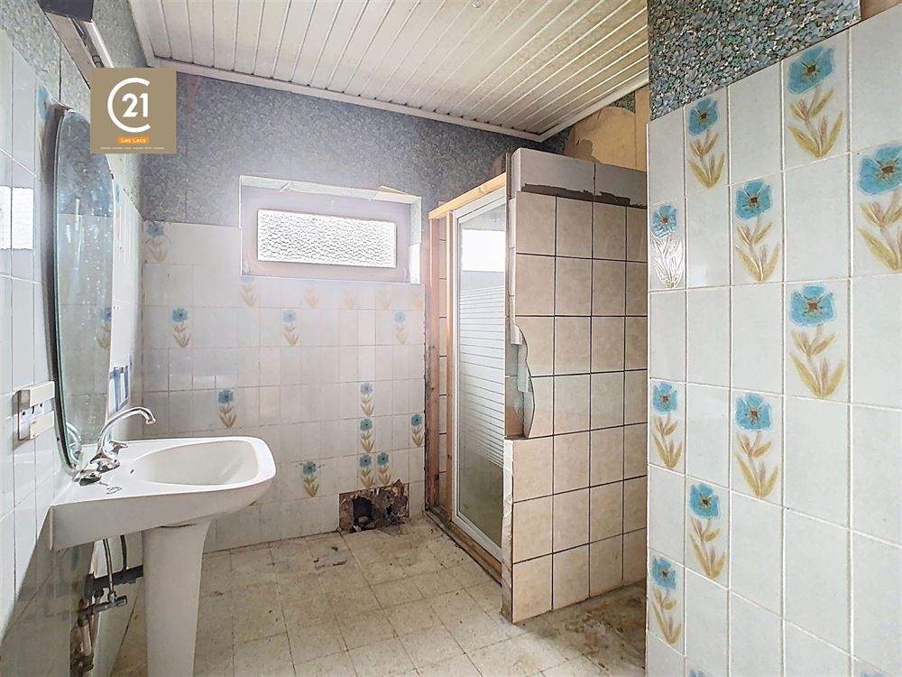 VILLA OFFRANT 5 CHAMBRES, JARDIN, GARAGE, CAVE ET GRENIER