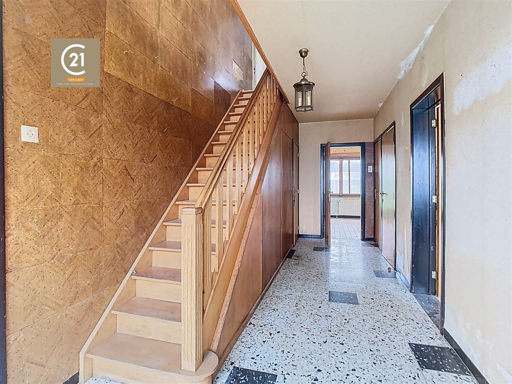 VILLA OFFRANT 5 CHAMBRES, JARDIN, GARAGE, CAVE ET GRENIER