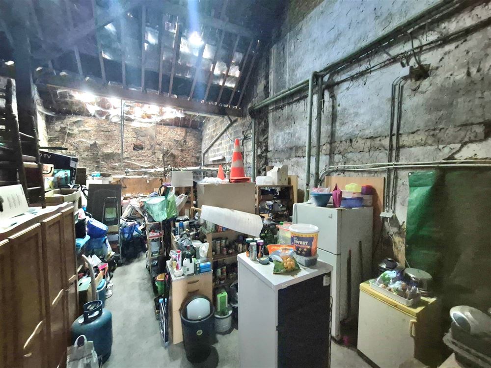 MAISON 3 CHAMBRES, COUR ET GARAGE