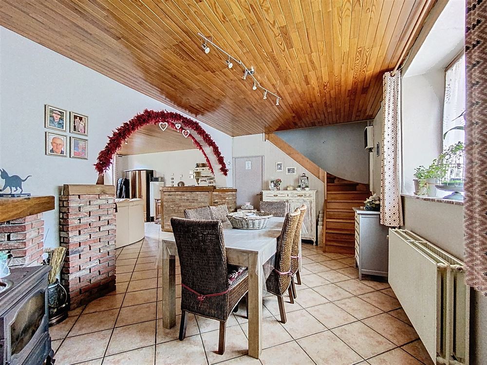 MAISON 3 CHAMBRES, COUR ET GARAGE