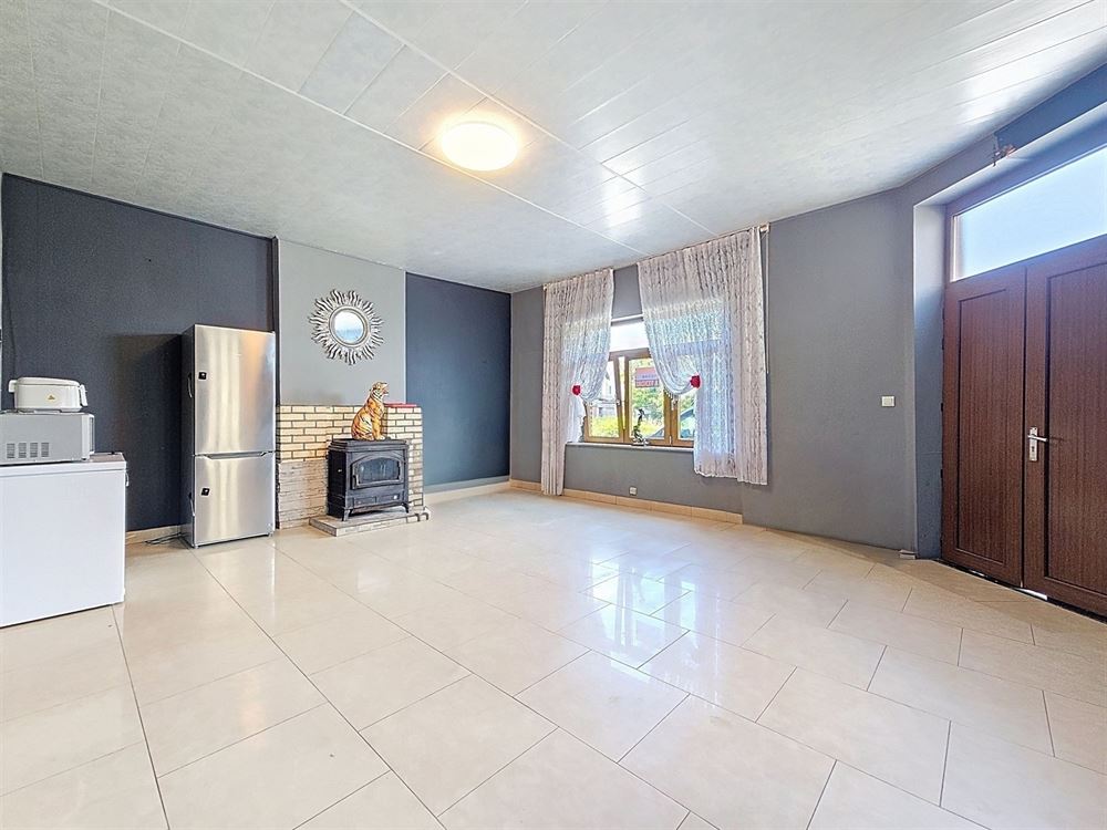 MAISON - JARDIN - 3 CHAMBRES - GRENIER AMENAGEABLE