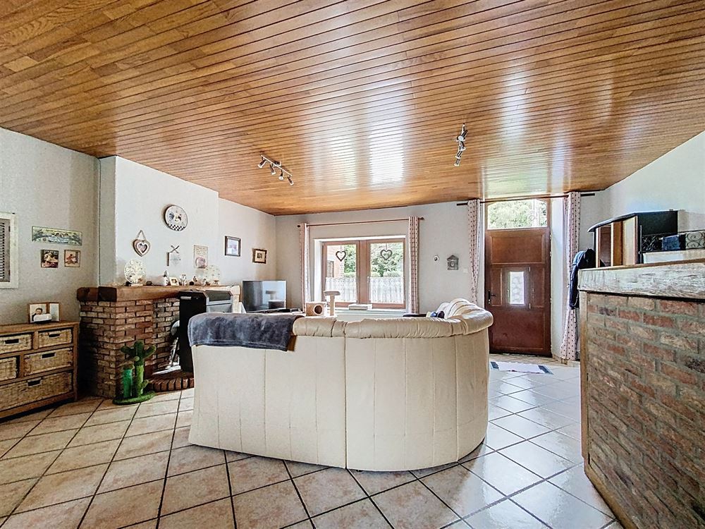 MAISON 3 CHAMBRES, COUR ET GARAGE