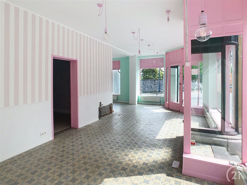 Commerce - Rez-de-chausée