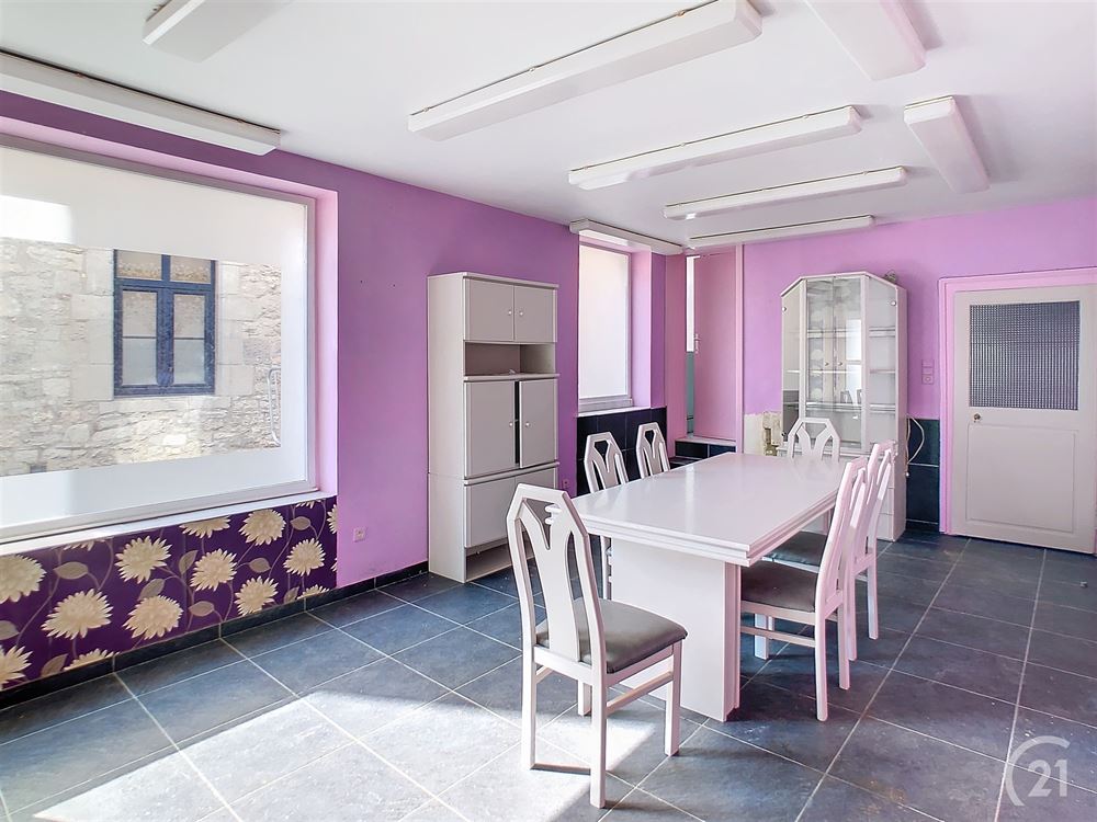 Bel-étage 2 chambres avec ascenseur