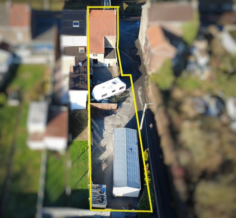 MAISON - JARDIN - 3 CHAMBRES - GRENIER AMENAGEABLE