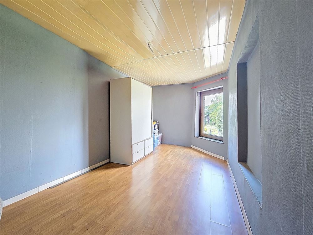 MAISON - JARDIN - 3 CHAMBRES - GRENIER AMENAGEABLE
