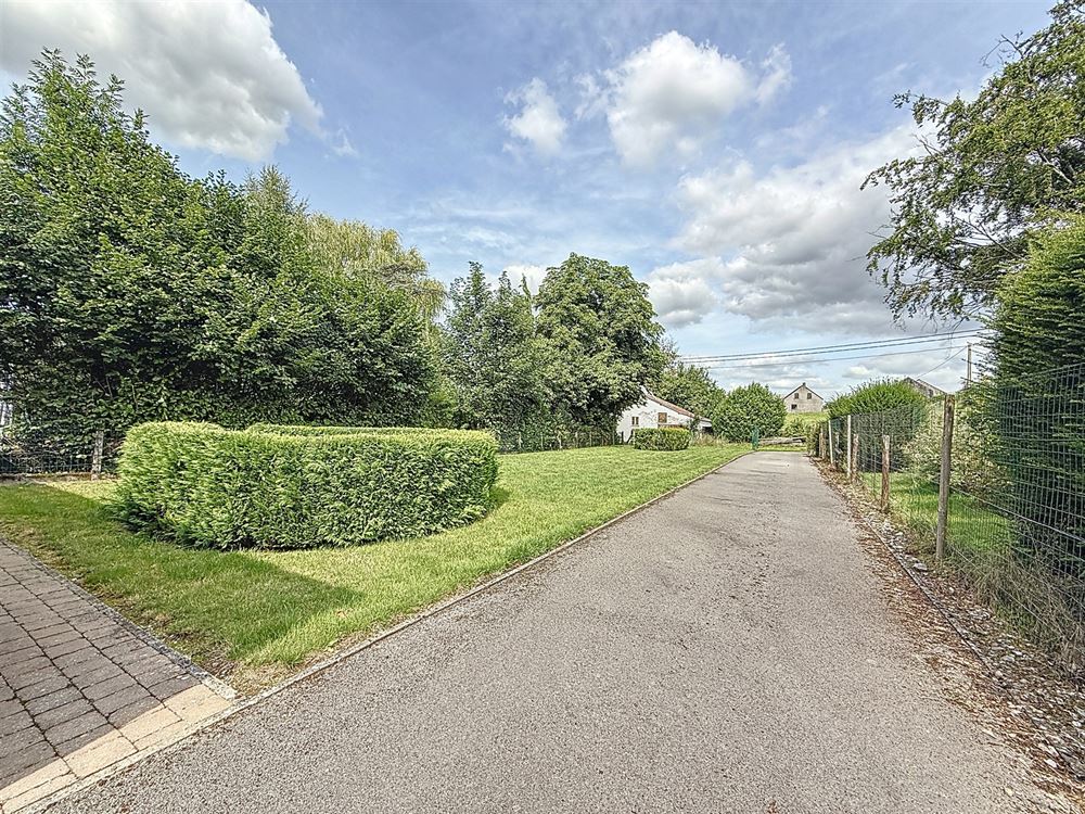 VILLA - 2 CHAMBRES - GARAGE - JARDIN