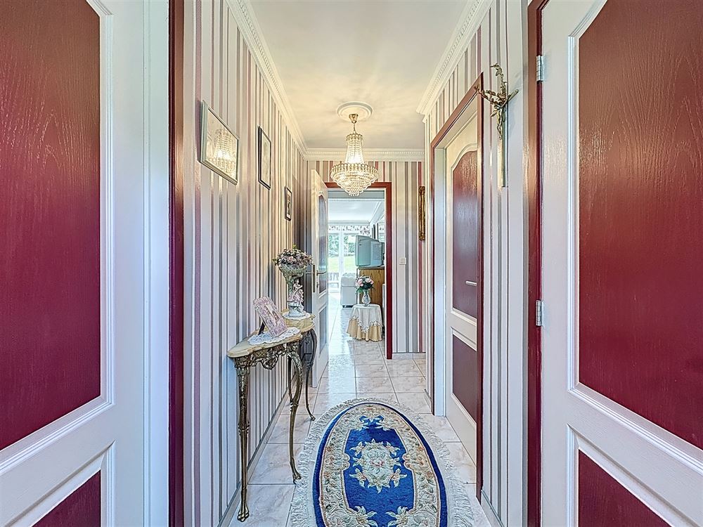 VILLA - 2 CHAMBRES - GARAGE - JARDIN