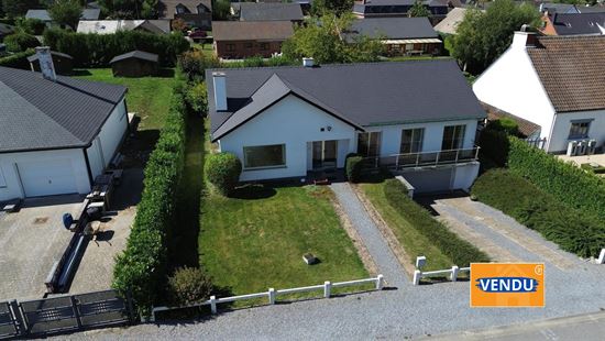 VILLA DE PLAIN-PIED – 3 CHAMBRES – JARDIN – GARAGE