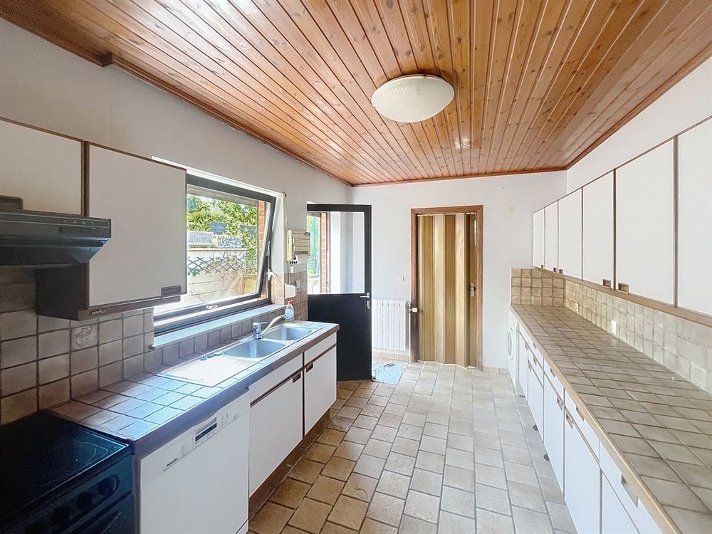 MAISON 4 CHAMBRES - JARDIN - GARAGE