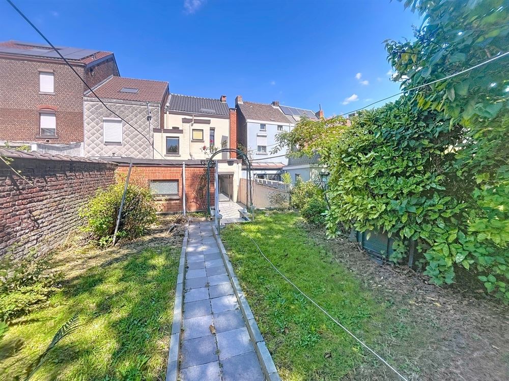 MAISON 4 CHAMBRES - JARDIN - GARAGE