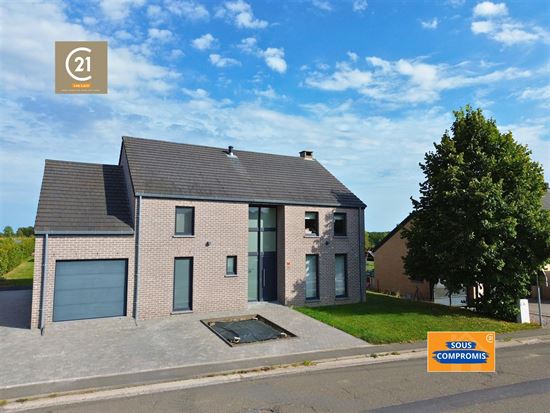 SUBLIME VILLA 4 CHAMBRES - BUREAU - GARAGE - JARDIN