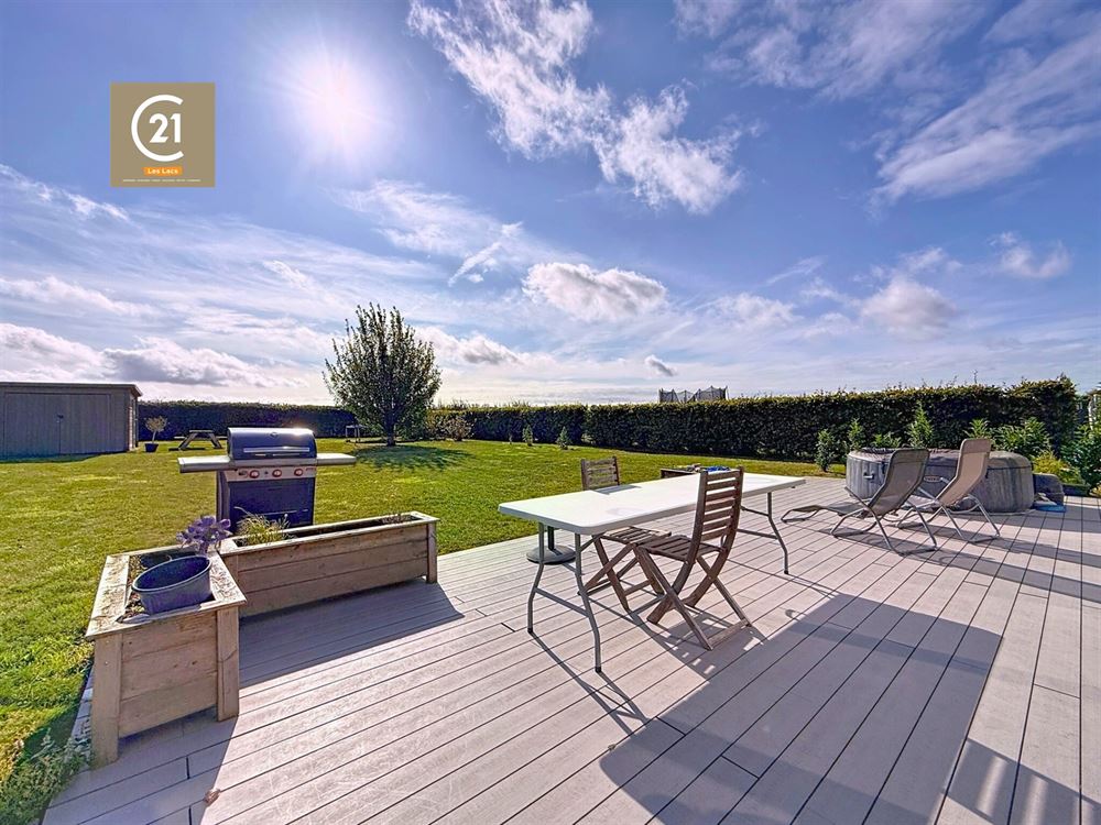 SUBLIME VILLA 4 CHAMBRES - BUREAU - GARAGE - JARDIN
