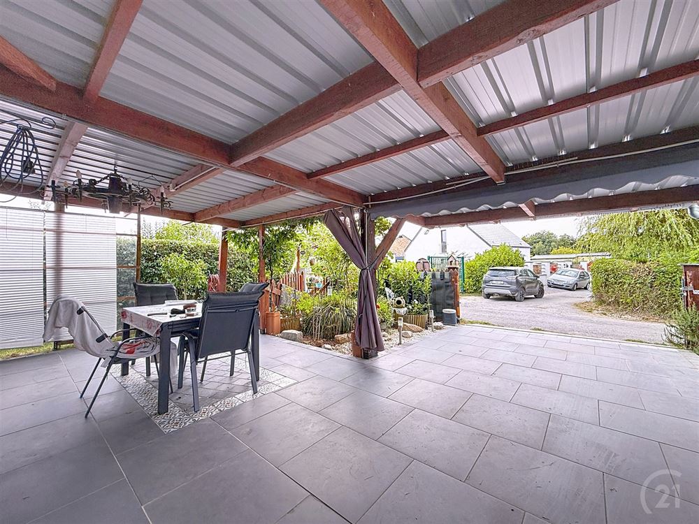 JOLI CHALET 2 CHAMBRES RÉCEMMENT RÉNOVÉ